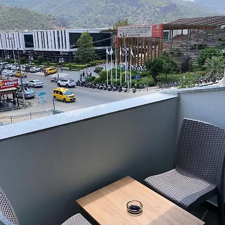 Sofya 4* フェティエ