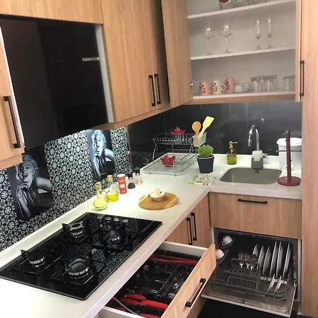 Sofya アパートホテル フェティエ