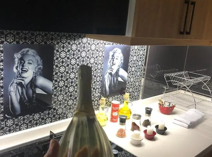 Sofya Lägenhetshotell 4*